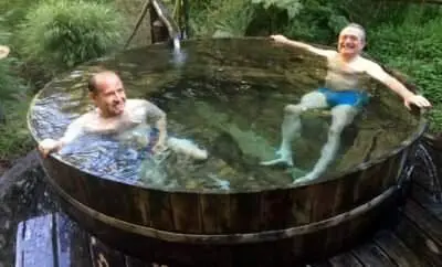 Beneficios de las tinajas calientes – Hot-tubs